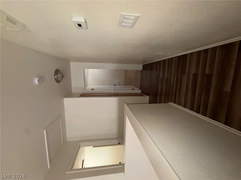 4909 Royal Lake, Las Vegas, NV 89131