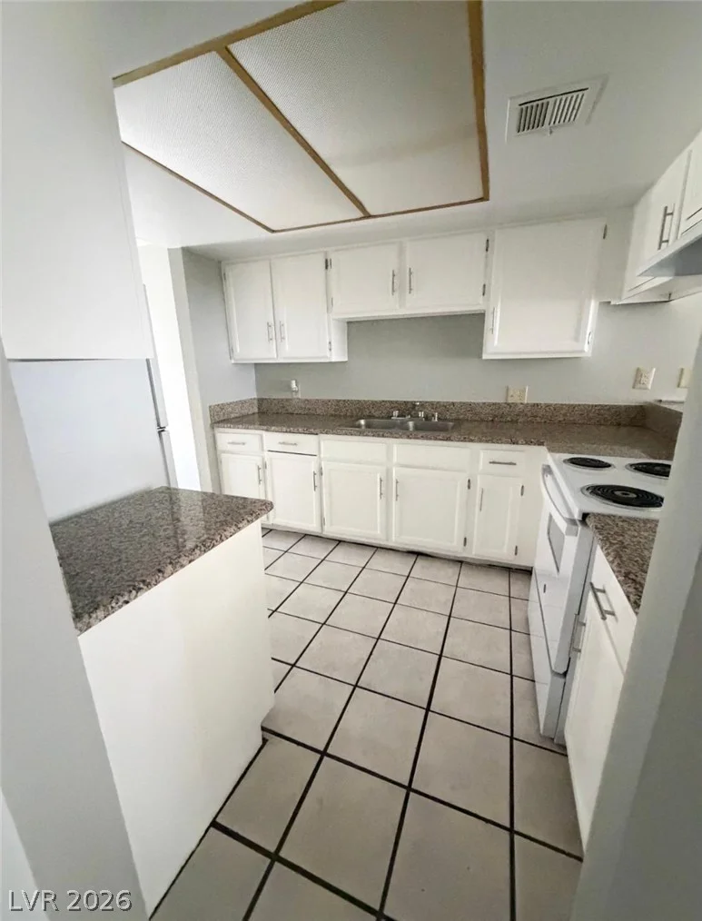 213 18th, Las Vegas, NV 89101