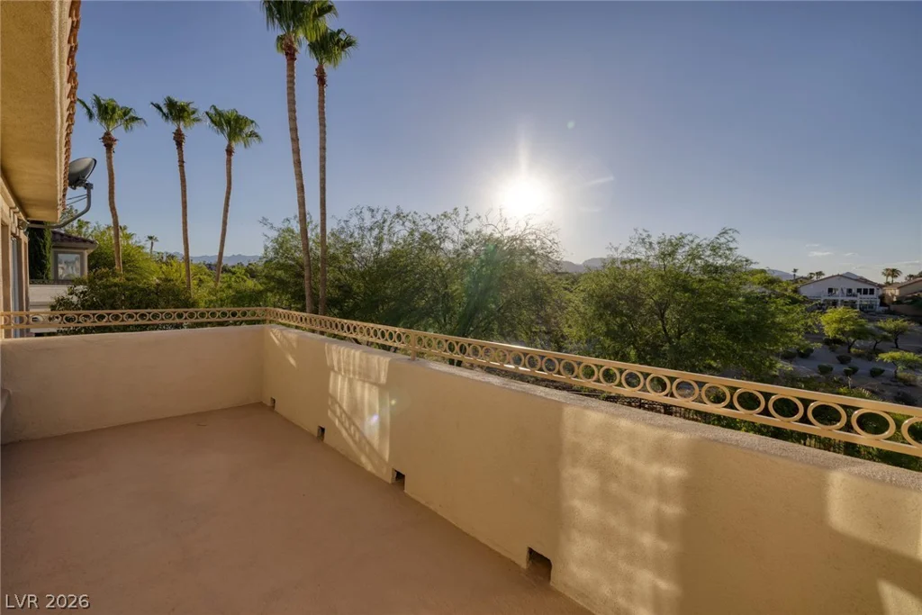 8320 Paseo Vista, Las Vegas, NV 89128