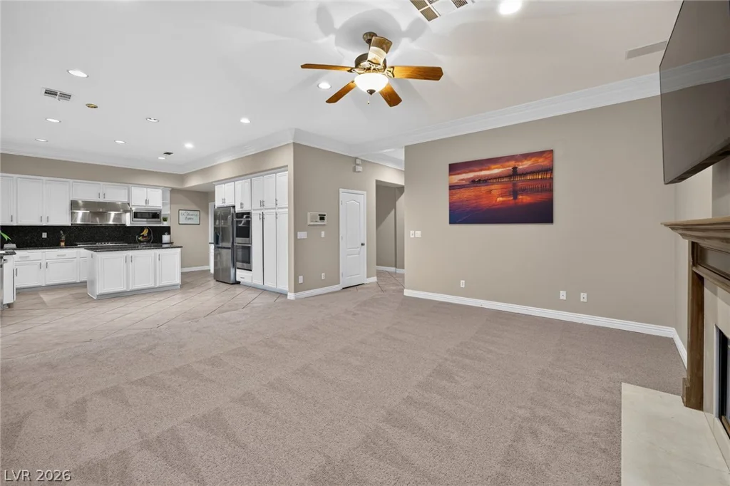 8320 Paseo Vista, Las Vegas, NV 89128