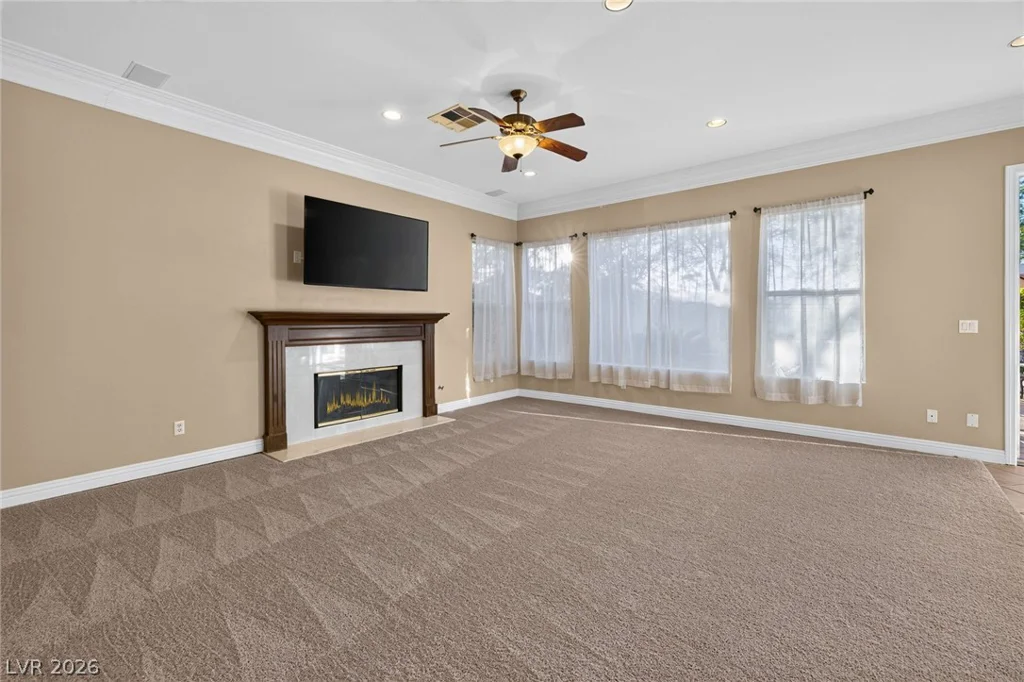 8320 Paseo Vista, Las Vegas, NV 89128