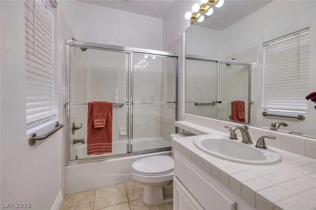8320 Paseo Vista, Las Vegas, NV 89128