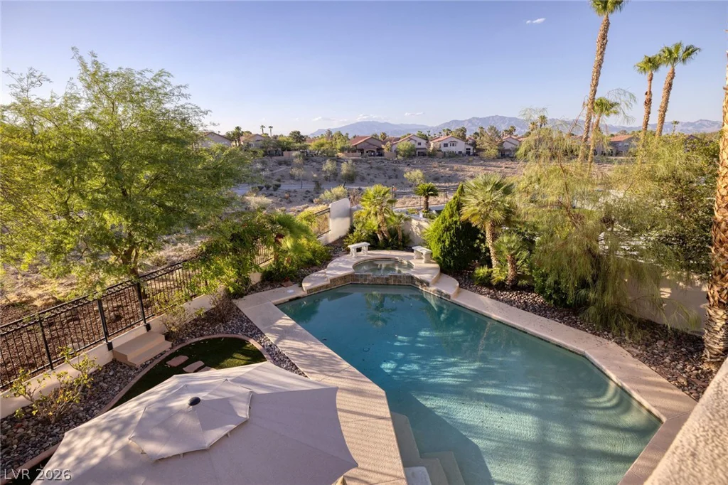 8320 Paseo Vista, Las Vegas, NV 89128