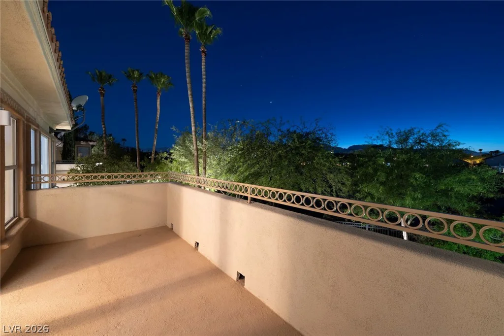 8320 Paseo Vista, Las Vegas, NV 89128