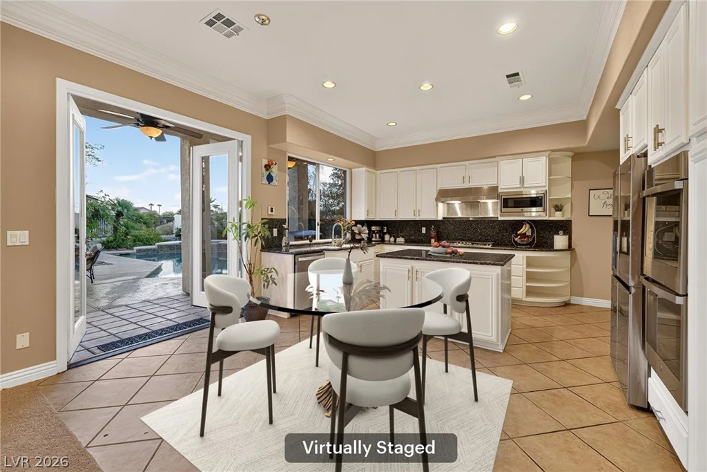 8320 Paseo Vista, Las Vegas, NV 89128