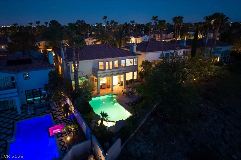 8320 Paseo Vista, Las Vegas, NV 89128