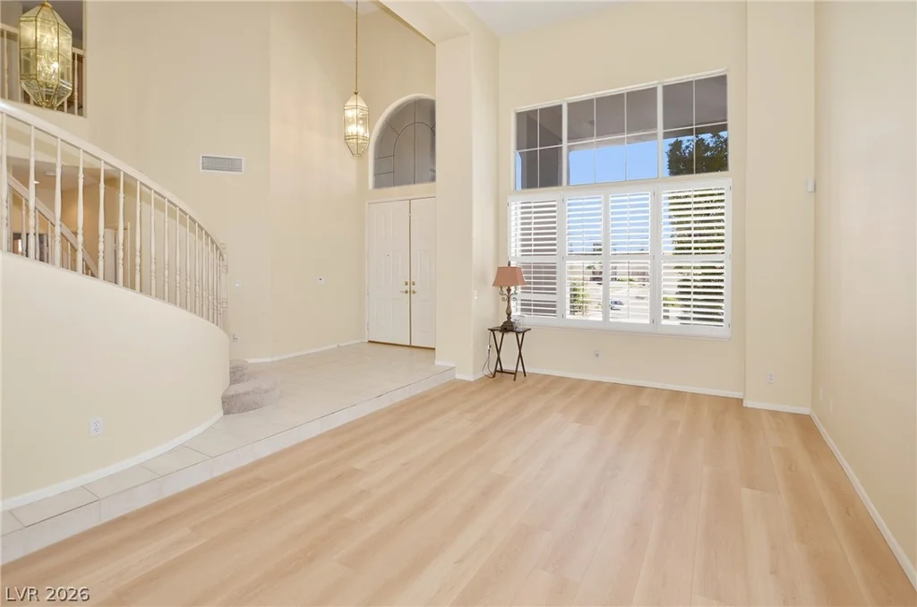 3755 Broadmead, Las Vegas, NV 89147