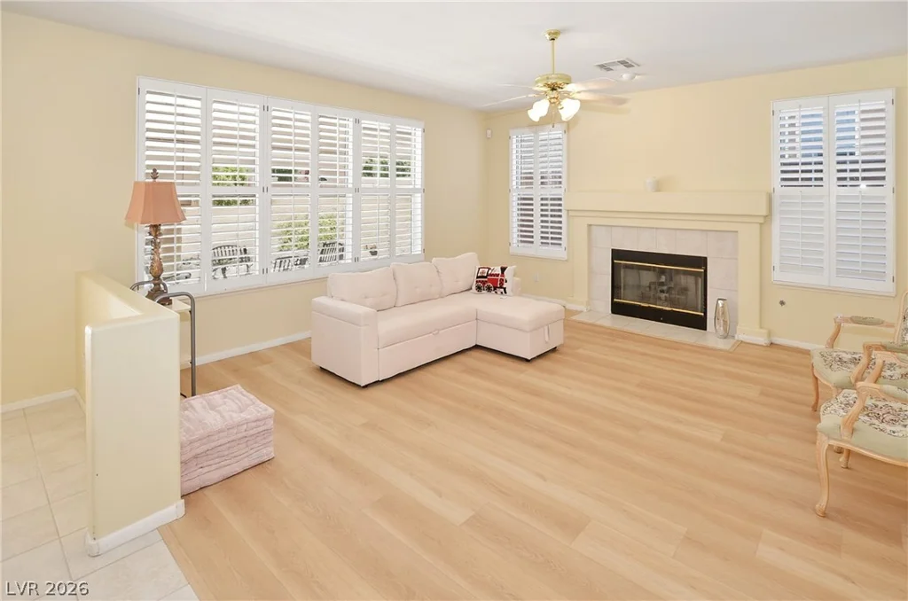 3755 Broadmead, Las Vegas, NV 89147