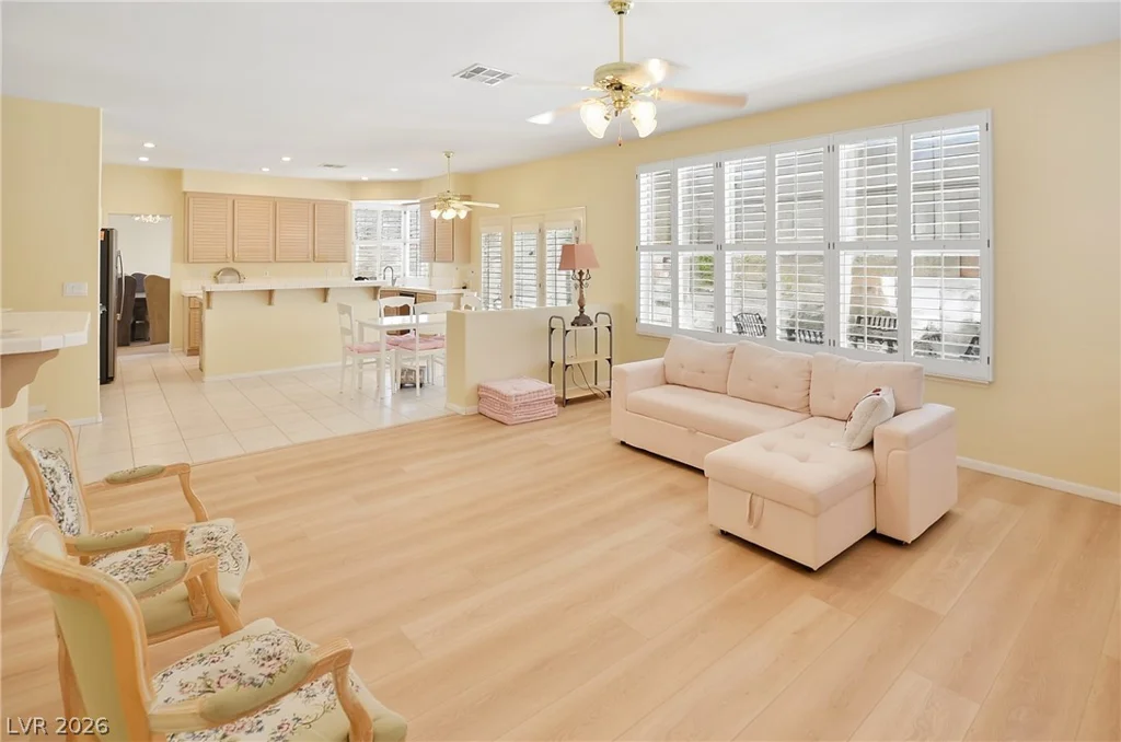 3755 Broadmead, Las Vegas, NV 89147