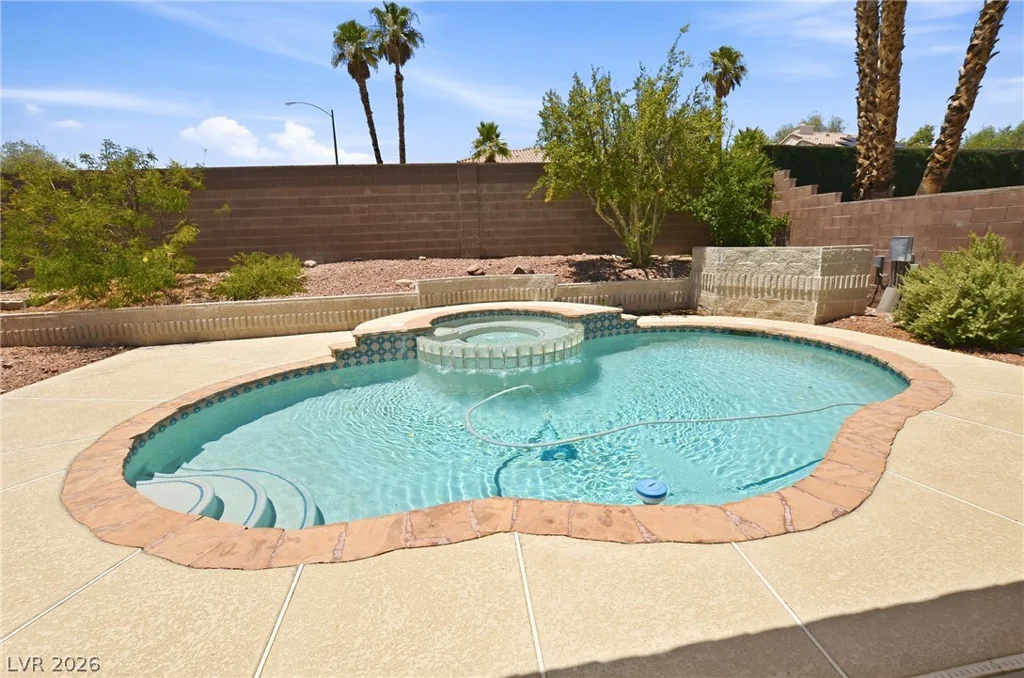 3755 Broadmead, Las Vegas, NV 89147