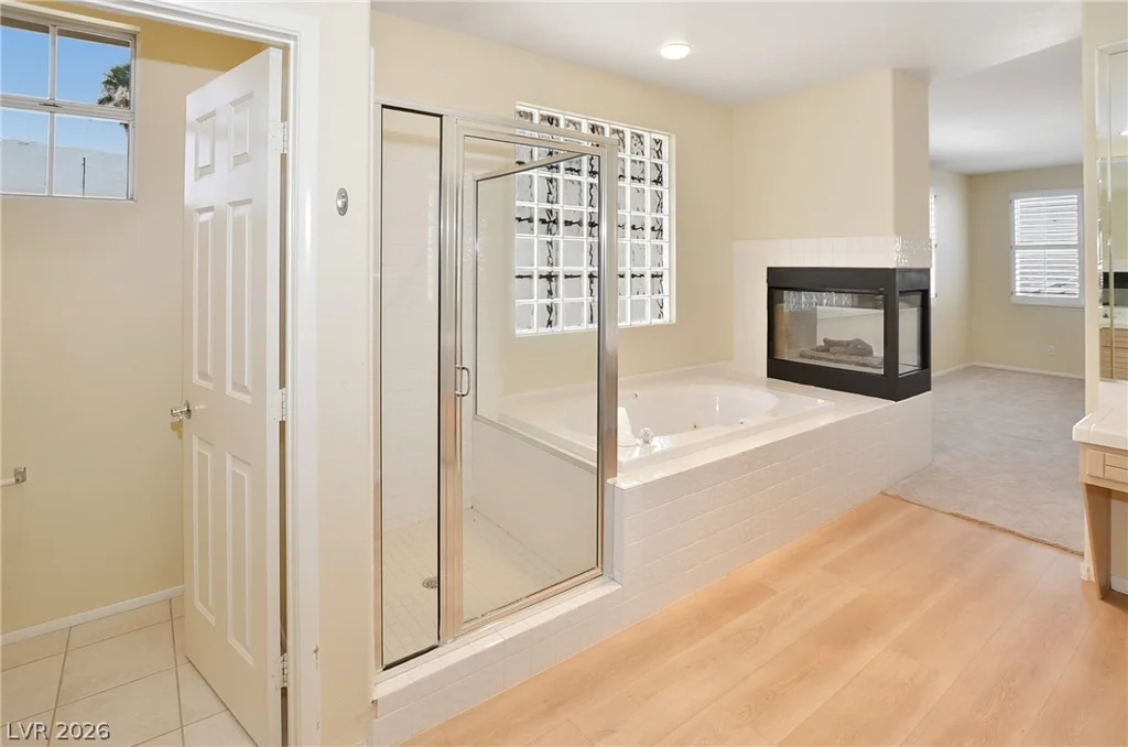 3755 Broadmead, Las Vegas, NV 89147