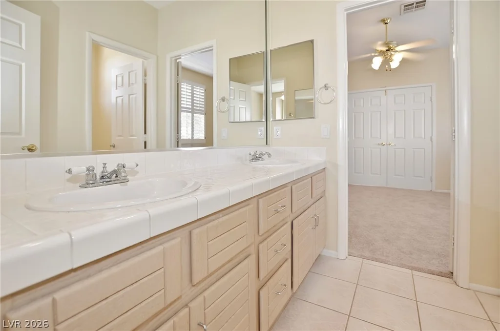 3755 Broadmead, Las Vegas, NV 89147