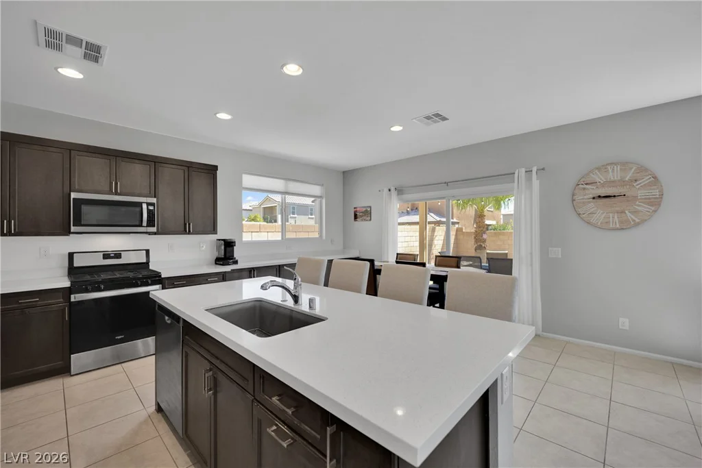 5636 Salt Rock, North Las Vegas, NV 89031