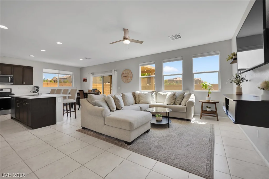 5636 Salt Rock, North Las Vegas, NV 89031