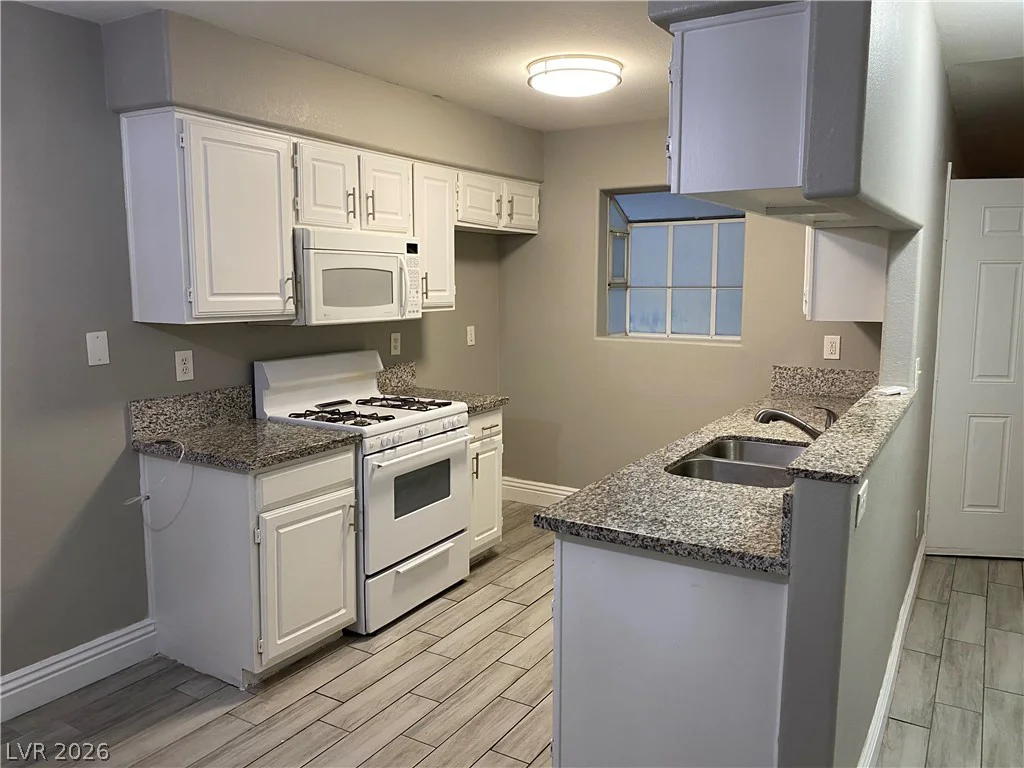271 Lamb, Las Vegas, NV 89110