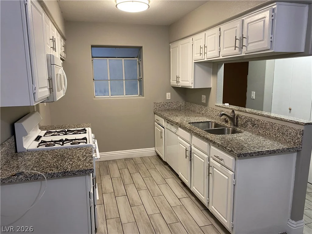 271 Lamb, Las Vegas, NV 89110