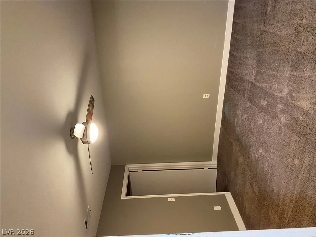 271 Lamb, Las Vegas, NV 89110