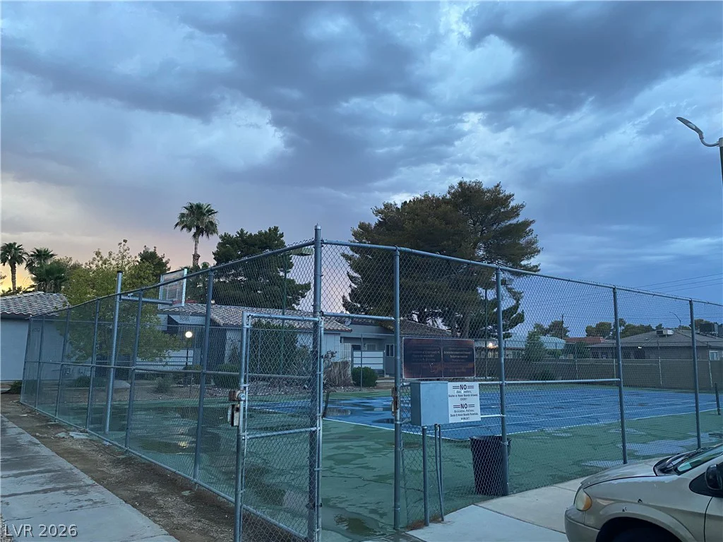 271 Lamb, Las Vegas, NV 89110