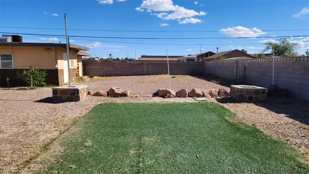 4897 Sawyer, Las Vegas, NV 89108