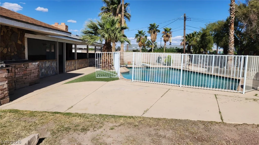 4897 Sawyer, Las Vegas, NV 89108