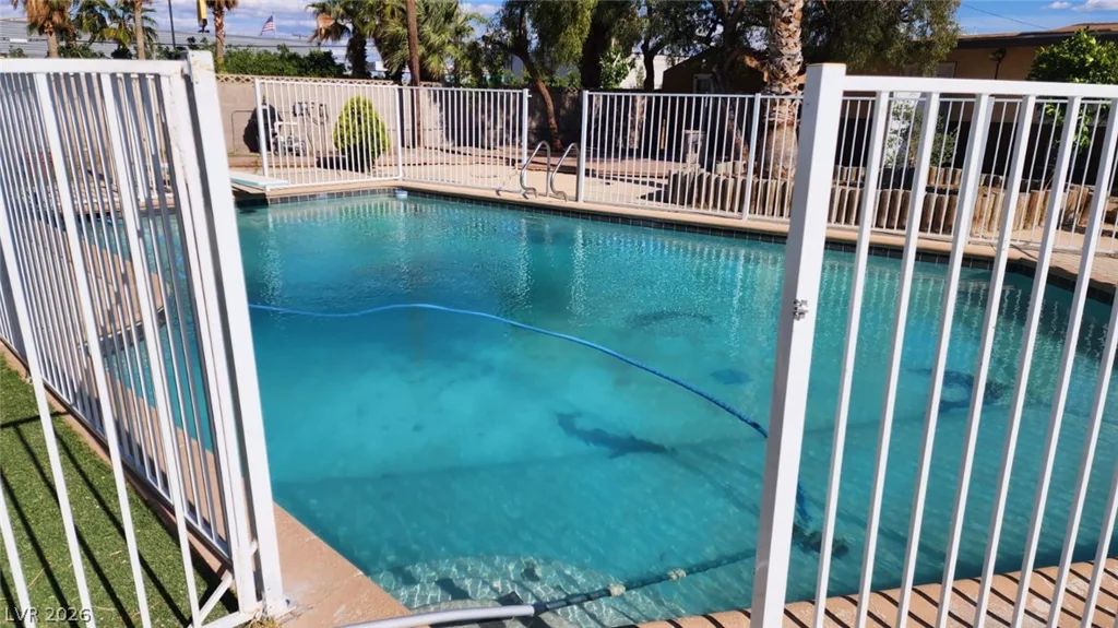 4897 Sawyer, Las Vegas, NV 89108