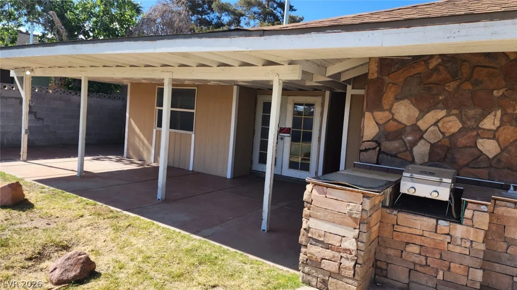 4897 Sawyer, Las Vegas, NV 89108