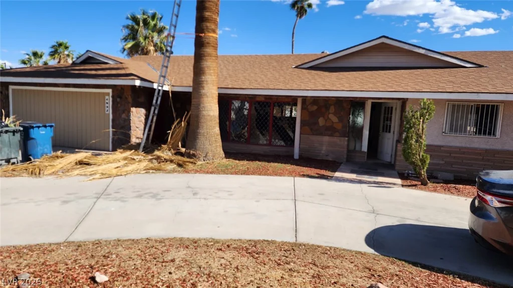 4897 Sawyer, Las Vegas, NV 89108