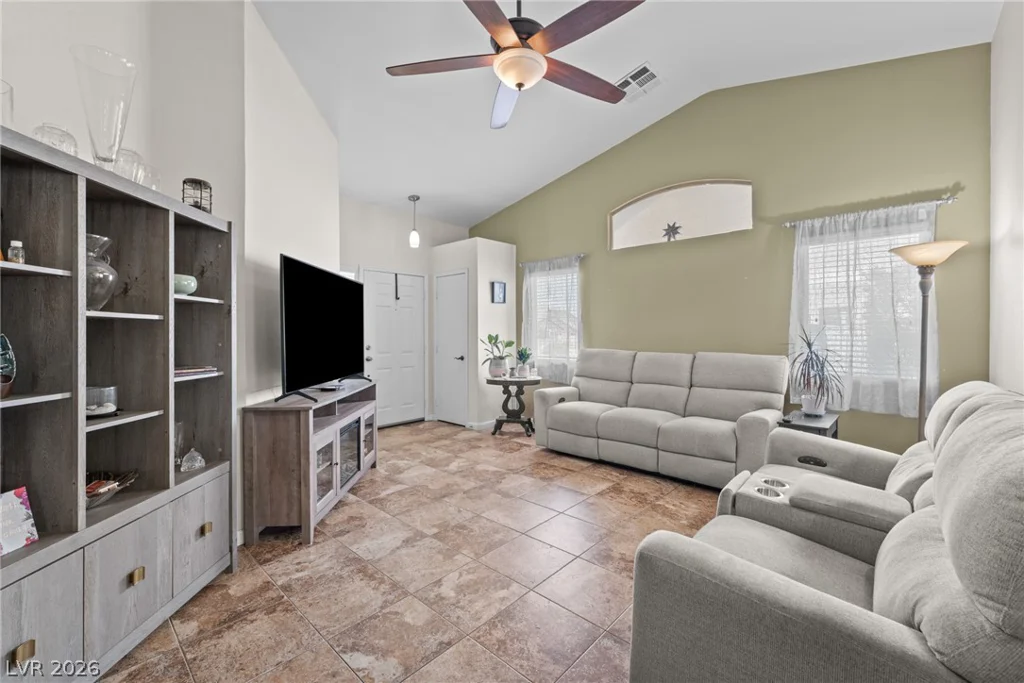 823 Hunters Ridge, North Las Vegas, NV 89032