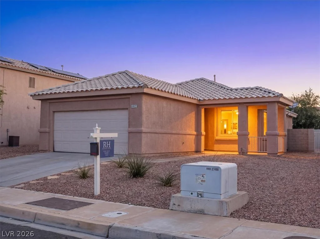 1012 Painted Daisy, Henderson, NV 89074