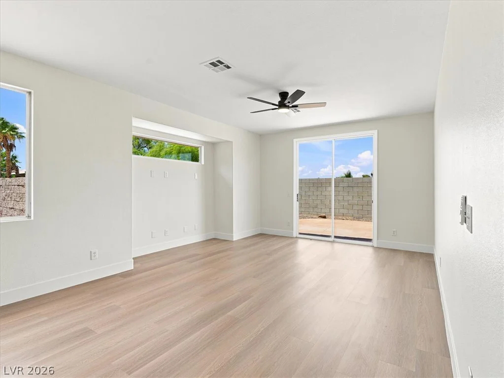 1012 Painted Daisy, Henderson, NV 89074