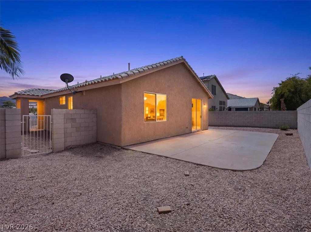 1012 Painted Daisy, Henderson, NV 89074