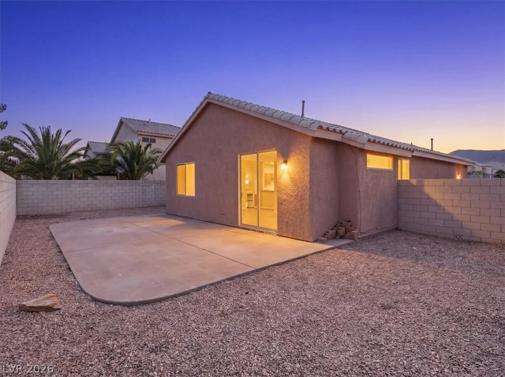 1012 Painted Daisy, Henderson, NV 89074