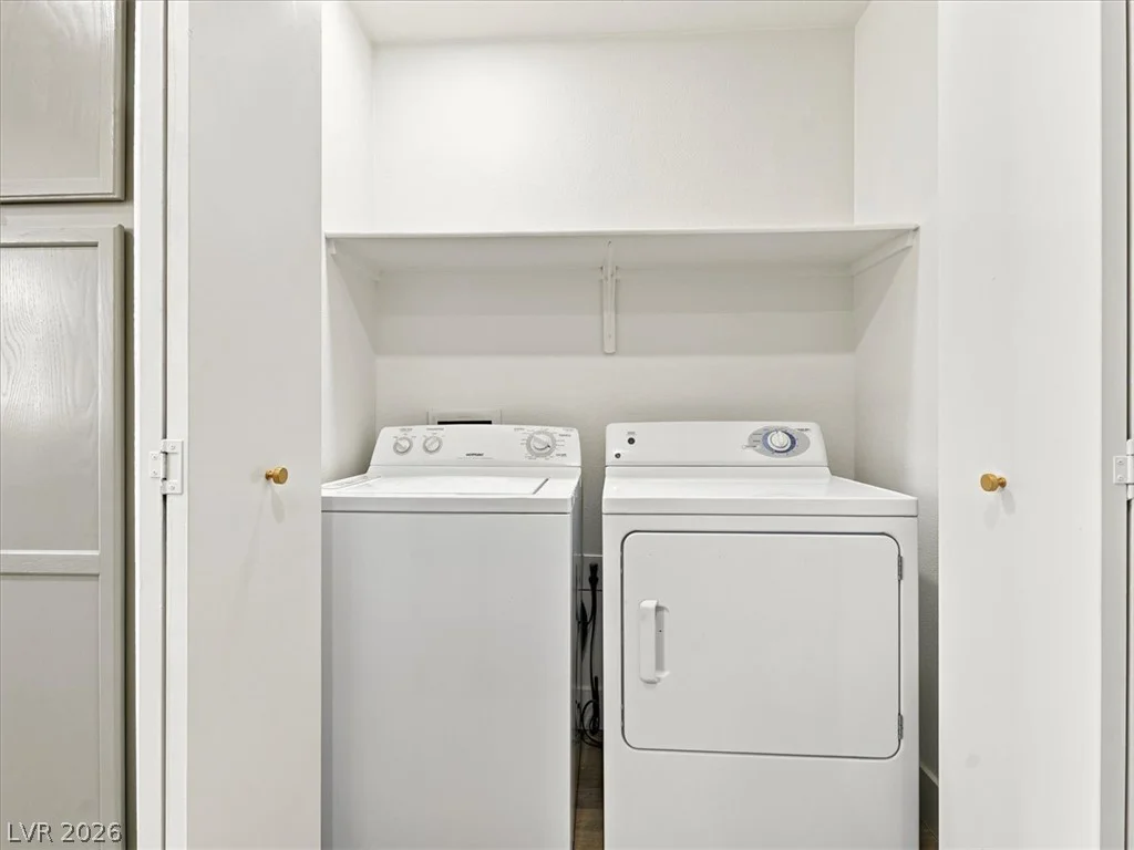 1012 Painted Daisy, Henderson, NV 89074
