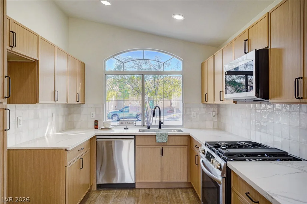9844 Lenox Crest, Las Vegas, NV 89134