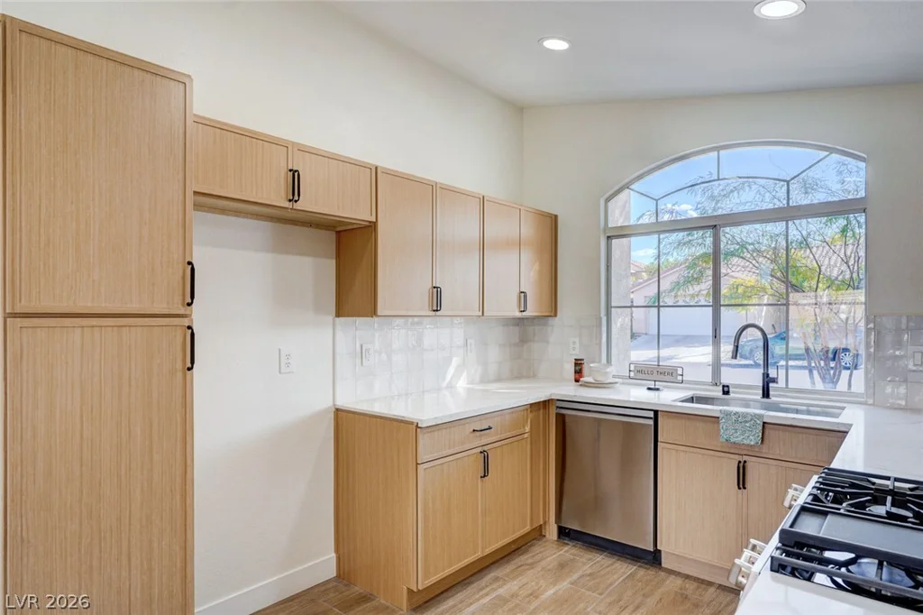 9844 Lenox Crest, Las Vegas, NV 89134