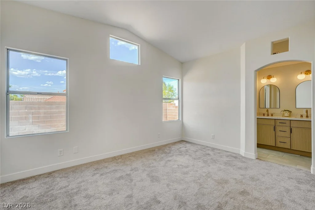9844 Lenox Crest, Las Vegas, NV 89134