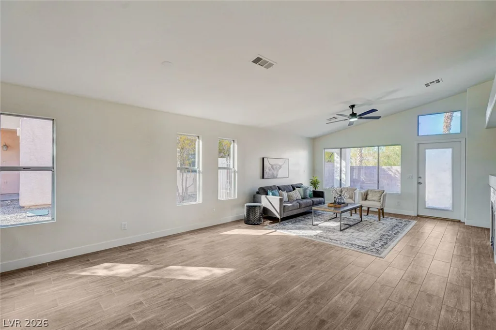 9844 Lenox Crest, Las Vegas, NV 89134