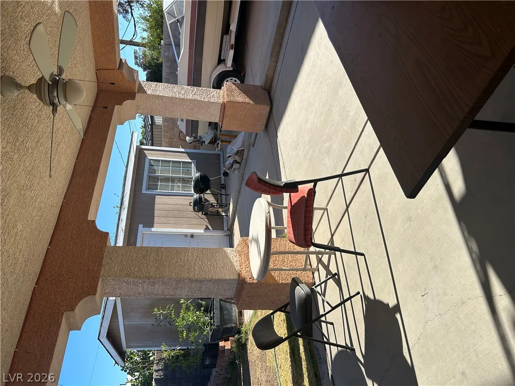 1928 Sweeney, Las Vegas, NV 89104