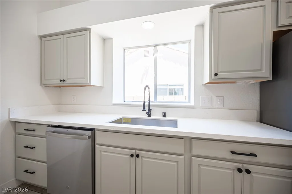 932 Wagon Train, Henderson, NV 89002
