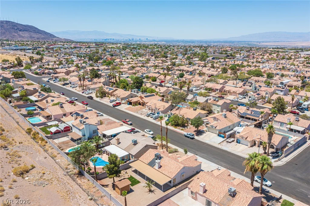 932 Wagon Train, Henderson, NV 89002