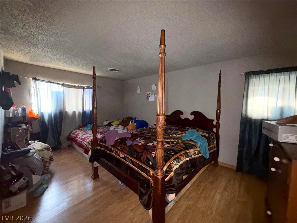 4202 Paramount, Las Vegas, NV 89115