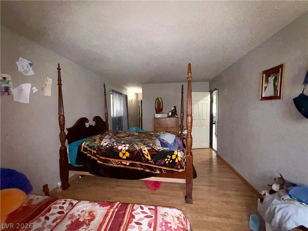 4202 Paramount, Las Vegas, NV 89115