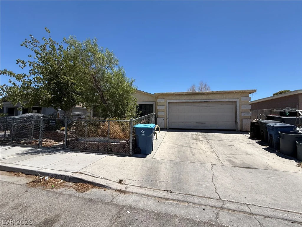 4202 Paramount, Las Vegas, NV 89115