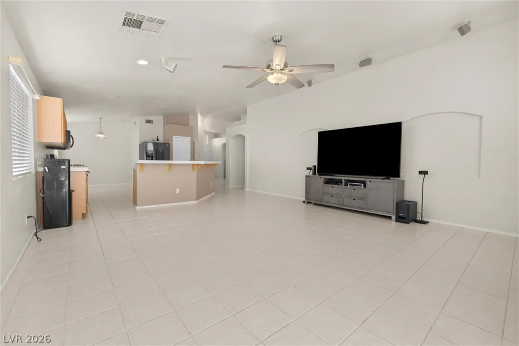 355 Island Reef, Henderson, NV 89012