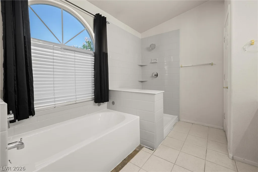 355 Island Reef, Henderson, NV 89012
