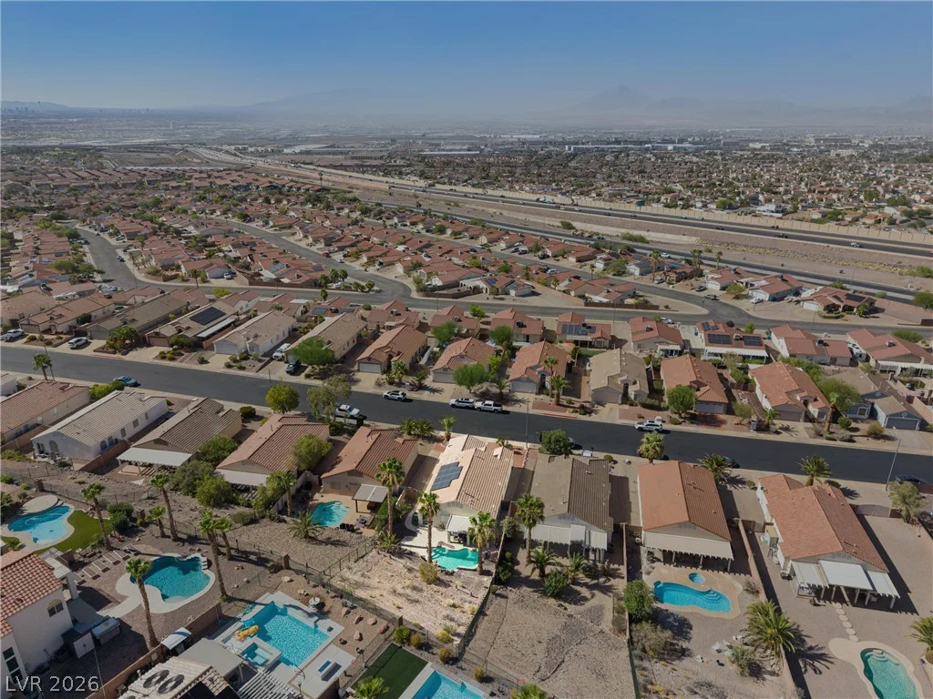355 Island Reef, Henderson, NV 89012