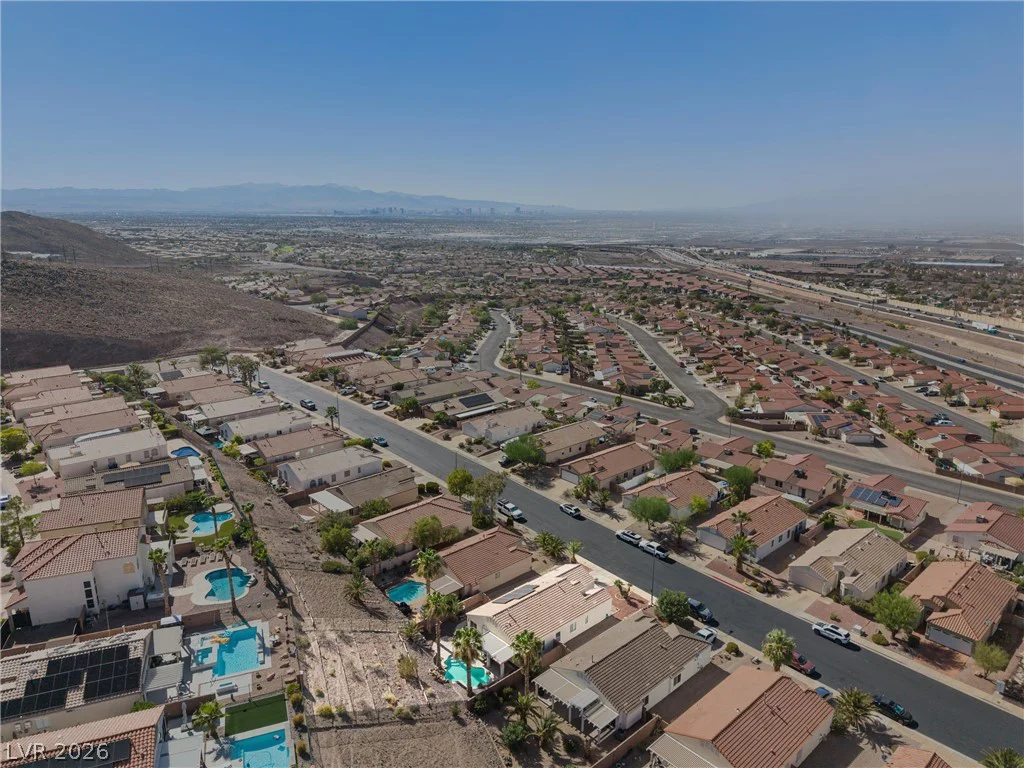 355 Island Reef, Henderson, NV 89012