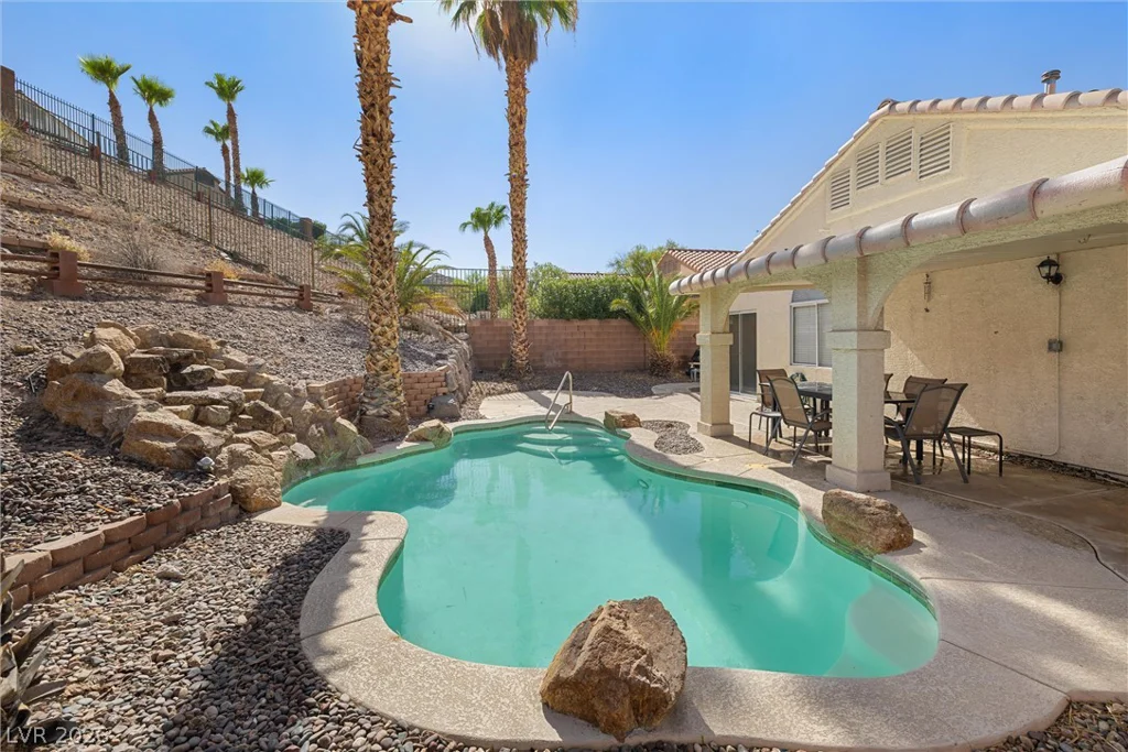 355 Island Reef, Henderson, NV 89012