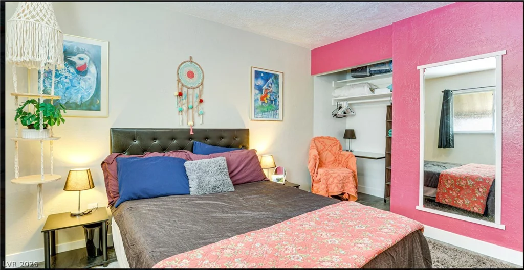 3247 Greenbriar, Las Vegas, NV 89121