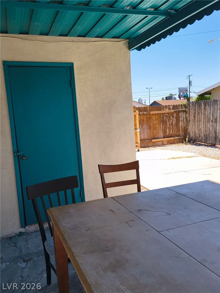 3247 Greenbriar, Las Vegas, NV 89121